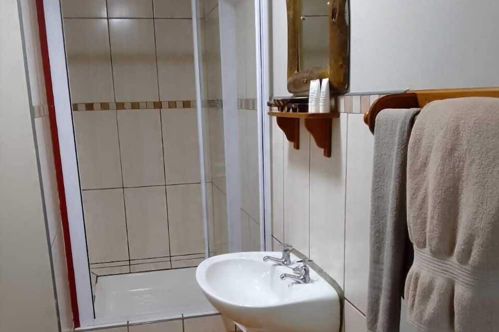 Photo of Bathroom in Melmoth