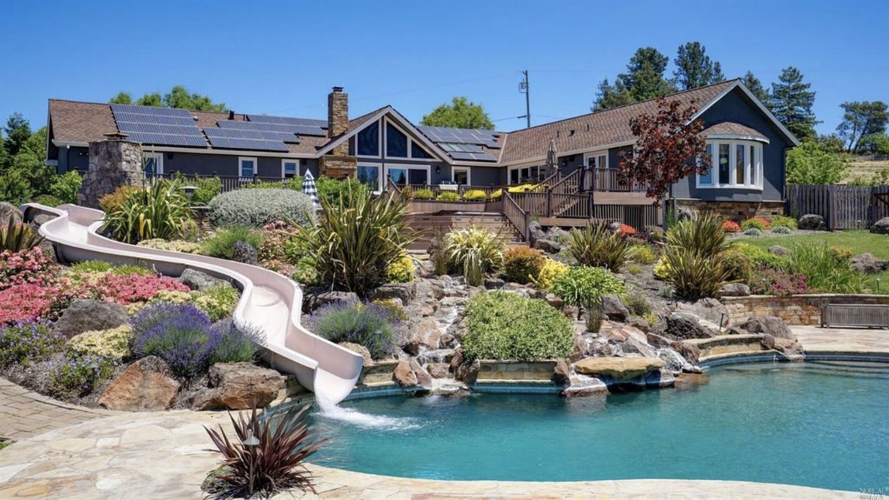 Photo of Outdoor in Petaluma