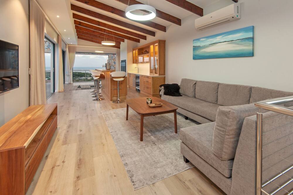 Photo of Livingroom in Chanteclair