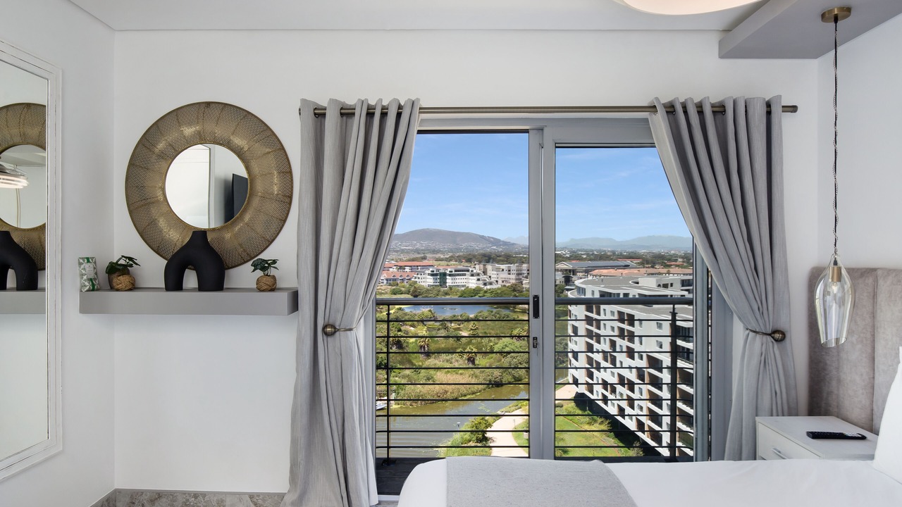 Photo of Bedroom in Century City