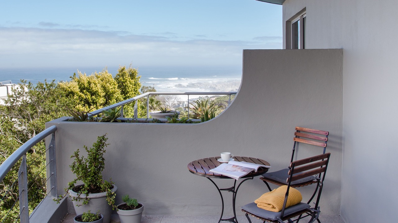 Photo of Bedroom in Camps Bay