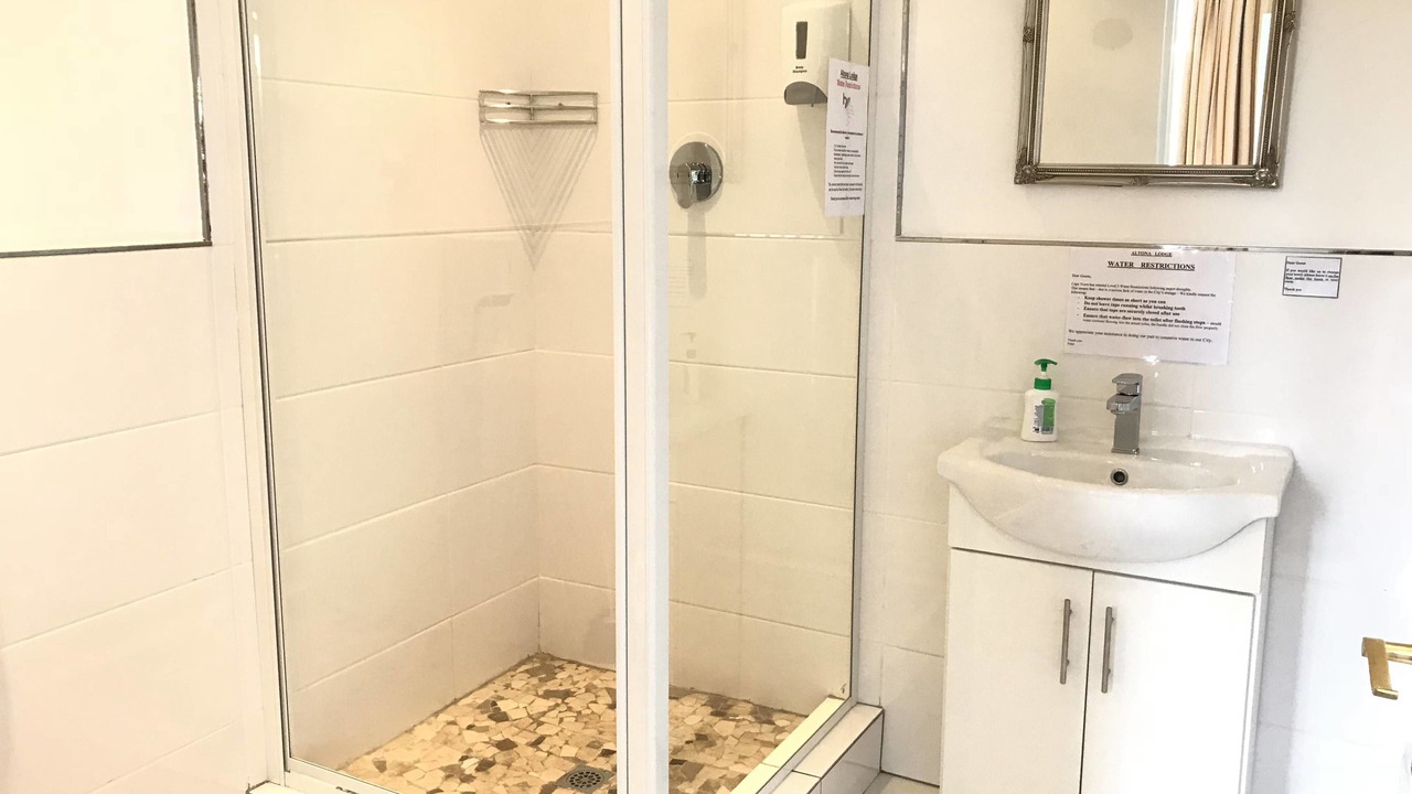 Photo of Bathroom in Green Point