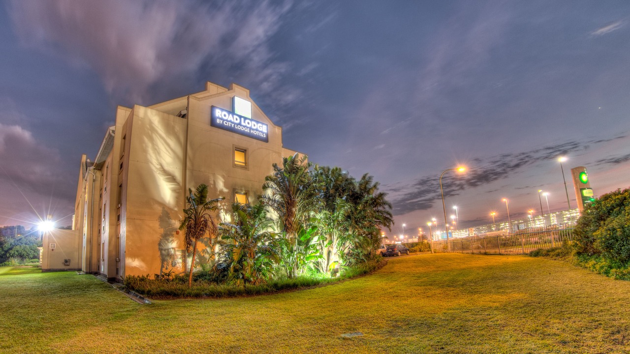 Photo of Buildings in Matroosfontein