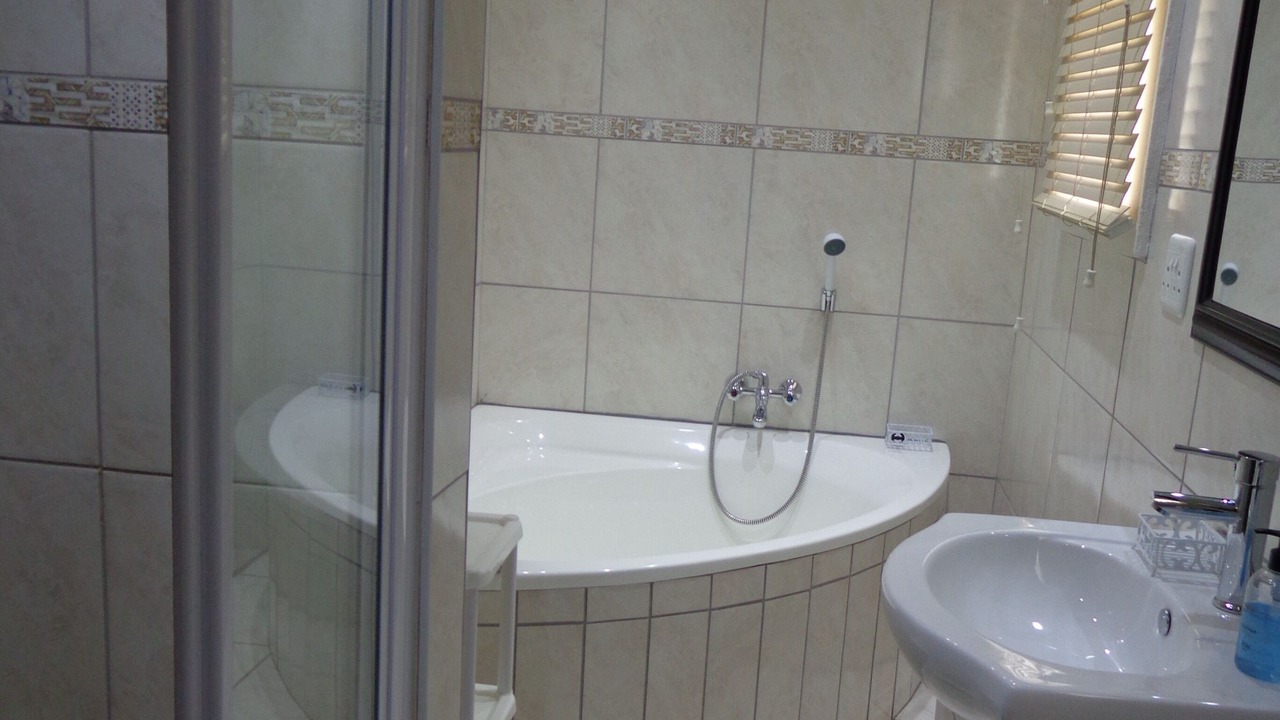 Photo of Bathroom in Schoemanshoek