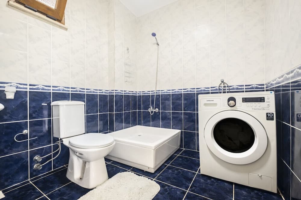 Photo of Bathroom in Sahilkoy