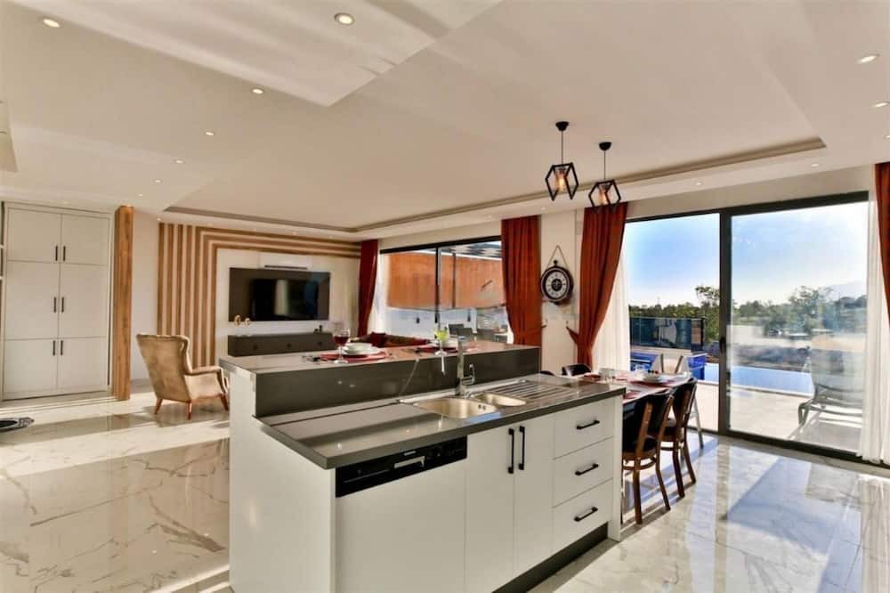 Photo of Kitchen in Uzumlu