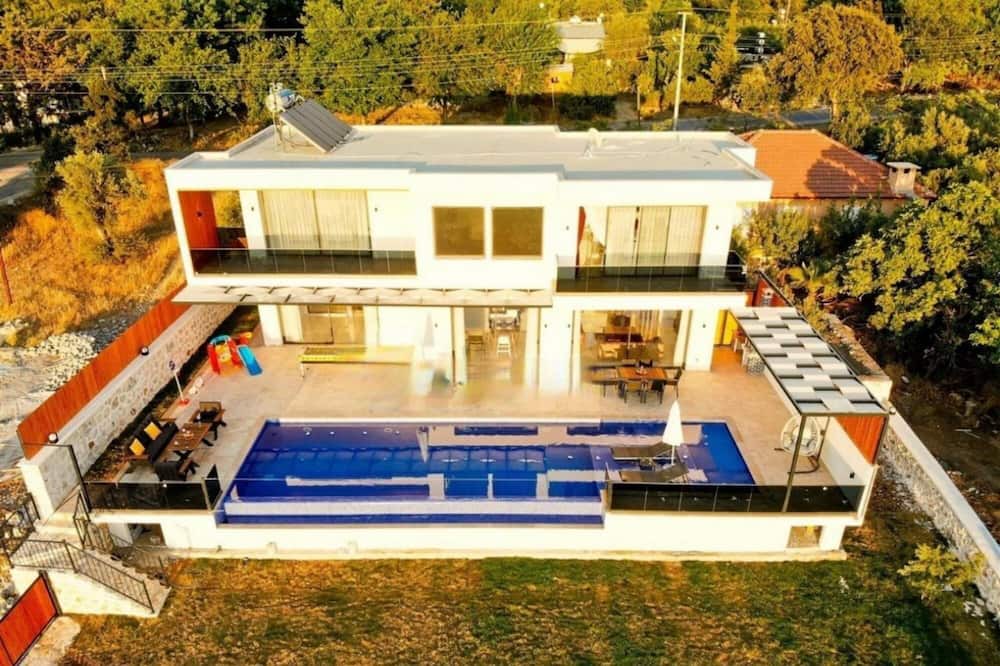 Photo of Outdoor in Uzumlu