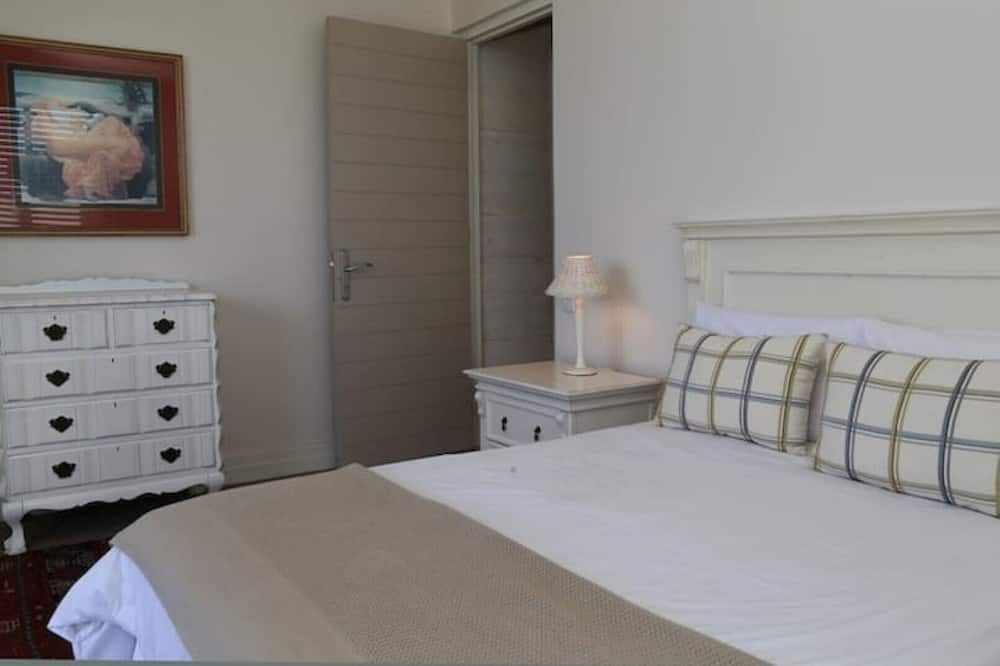 Photo of Bedroom in Voelklip