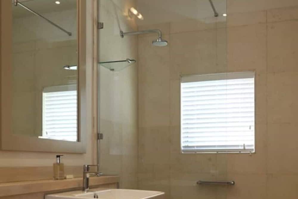Photo of Bathroom in Voelklip