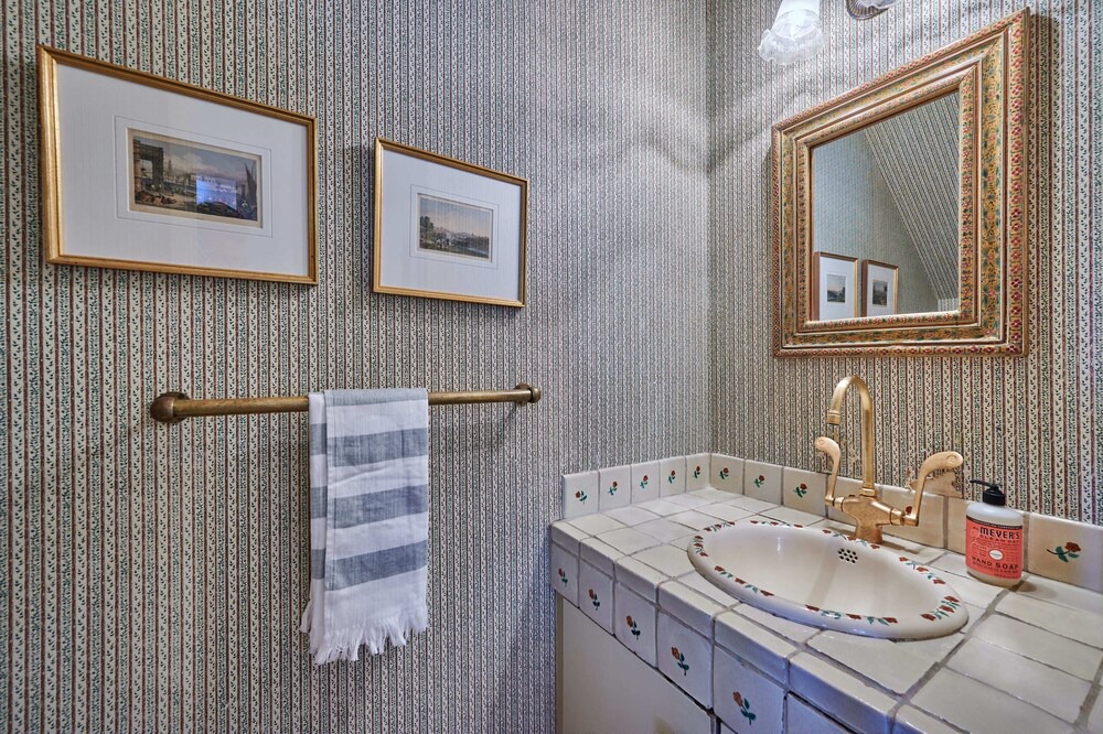 Photo of Bathroom in Tamalpais-Homestead Valley