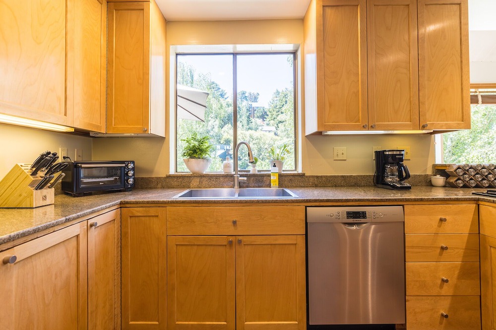 Photo of Others in Tamalpais-Homestead Valley
