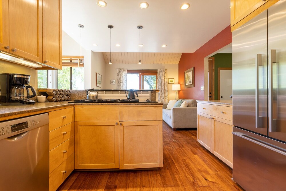 Photo of Others in Tamalpais-Homestead Valley