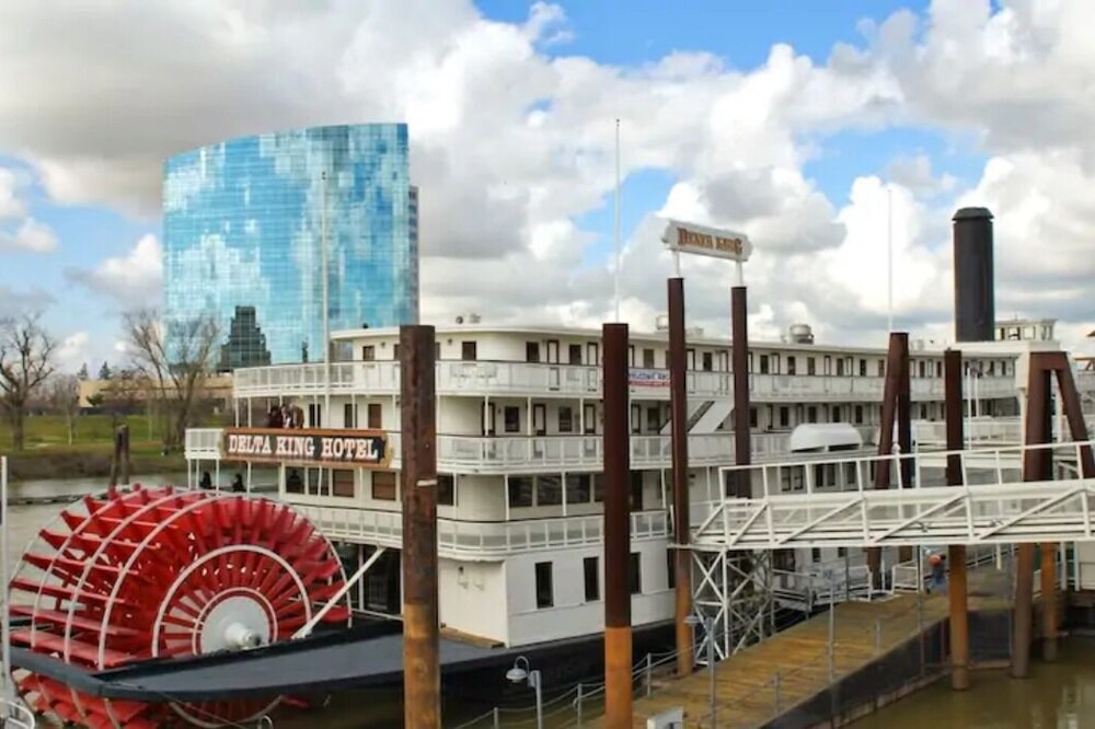 Photo of Others in Midtown Sacramento