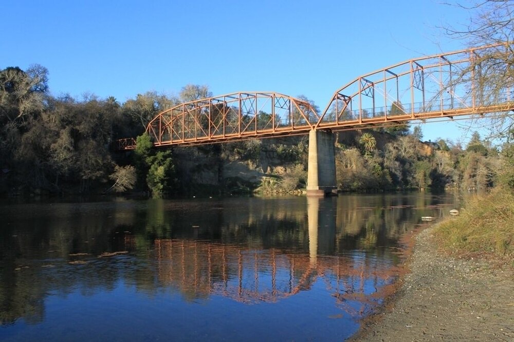 Photo of Others in Midtown Sacramento