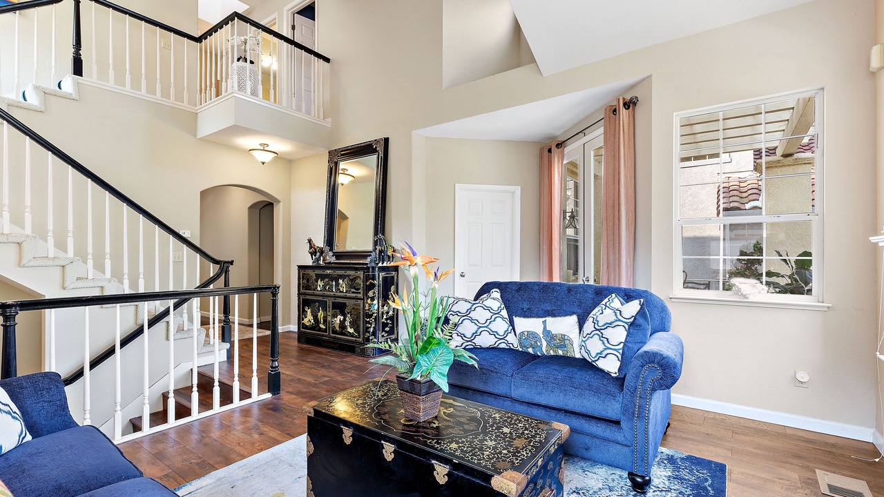 Photo of Livingroom in Castro Valley
