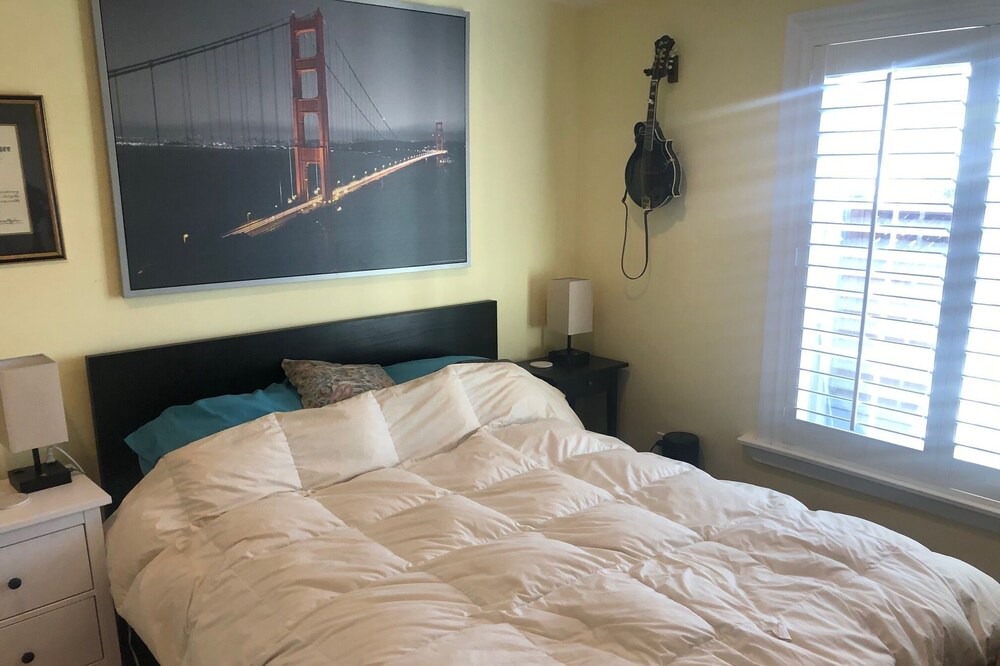 Photo of Bedroom in Redwood City