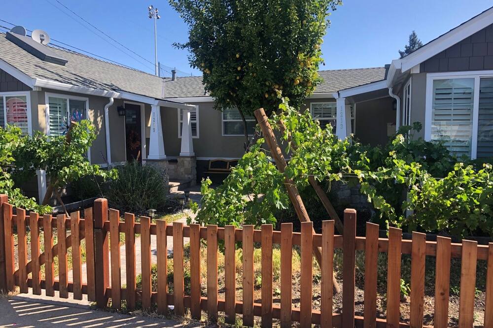 Photo of Outdoor in Redwood City