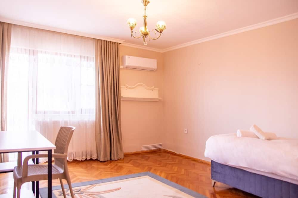 Photo of Bedroom in Karsiyaka