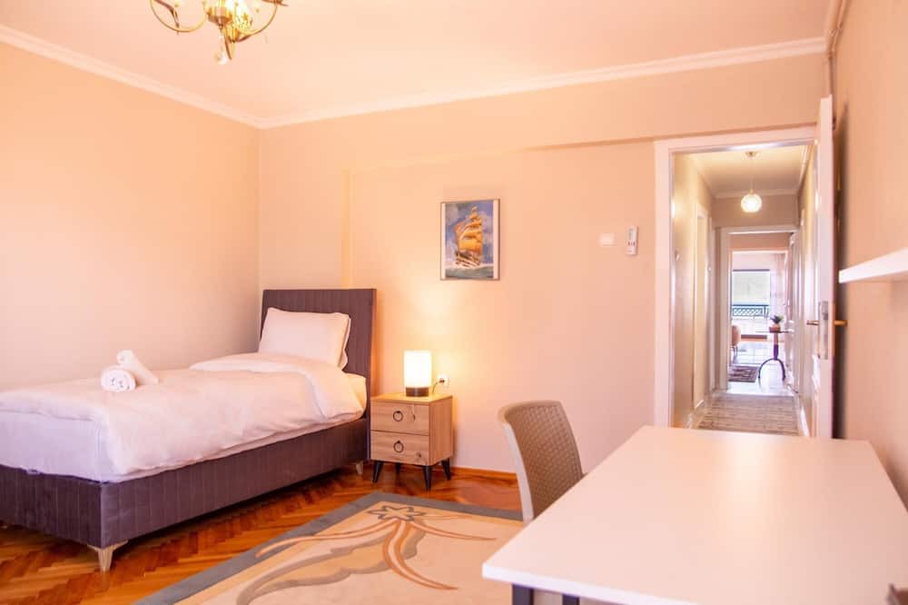 Photo of Bedroom in Karsiyaka