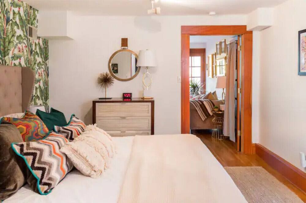 Photo of Bedroom in Dolores Heights