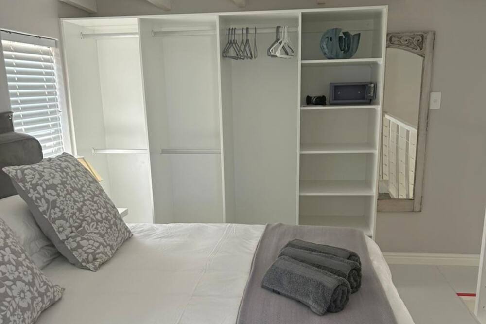 Photo of Bedroom in Langebaan