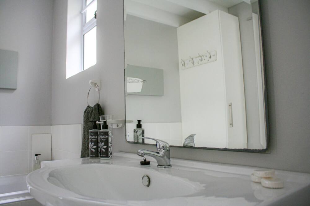 Photo of Bathroom in Langebaan
