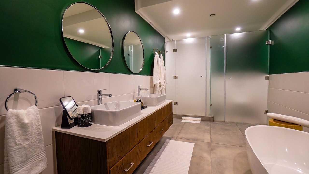 Photo of Bathroom in Houghton Estate