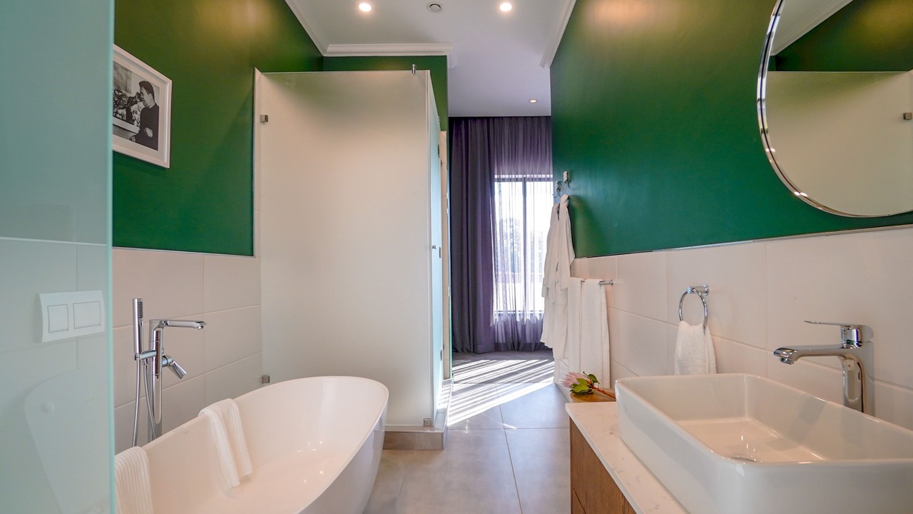 Photo of Bathroom in Houghton Estate