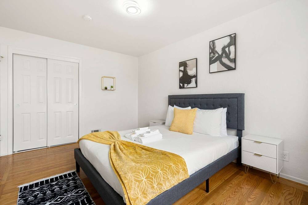 Photo of Bedroom in San Bruno
