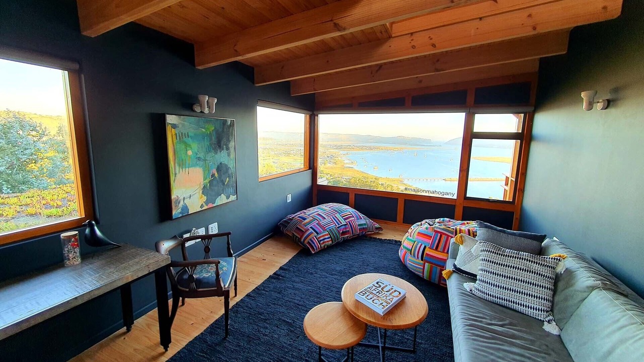 Photo of Livingroom in Paradise