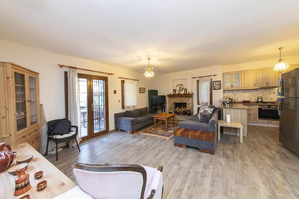 Photo of Livingroom in Torba