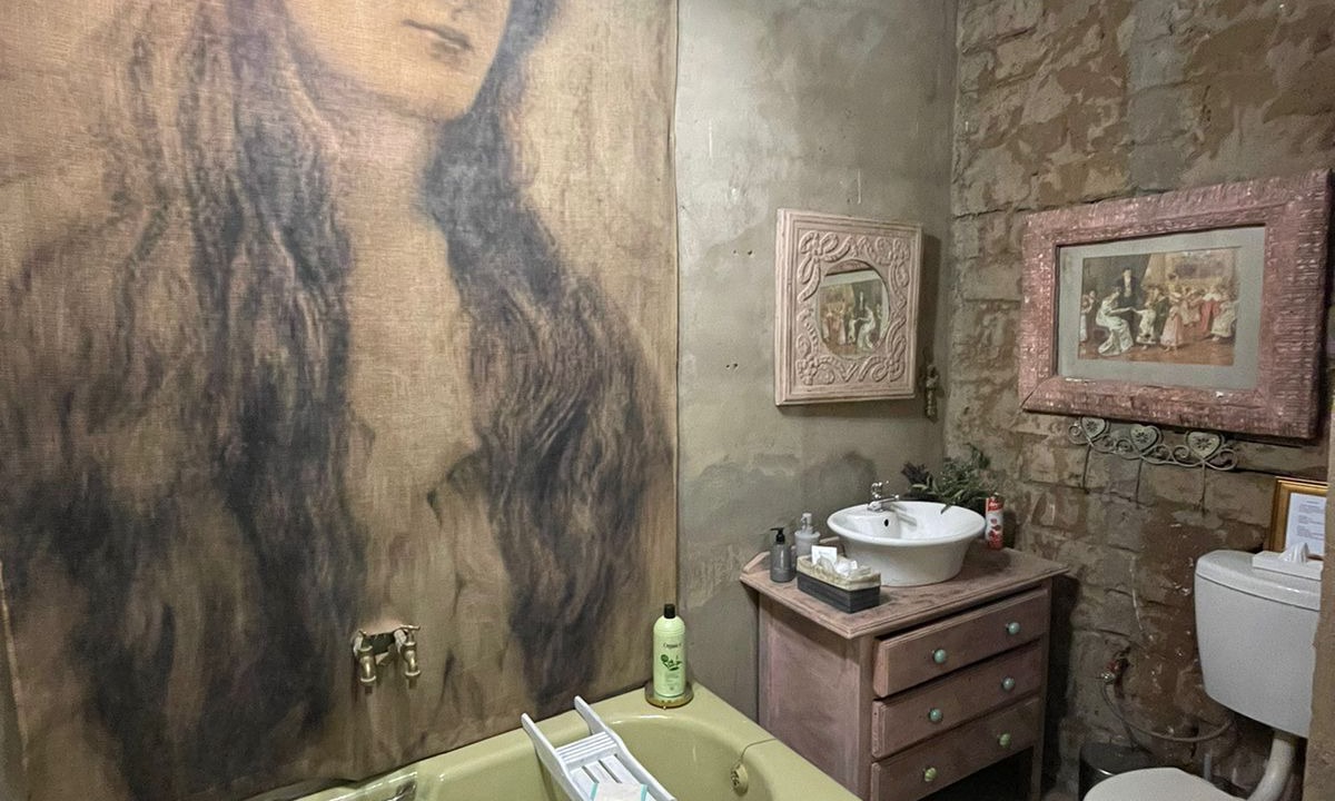 Photo of Bathroom in Paul Roux