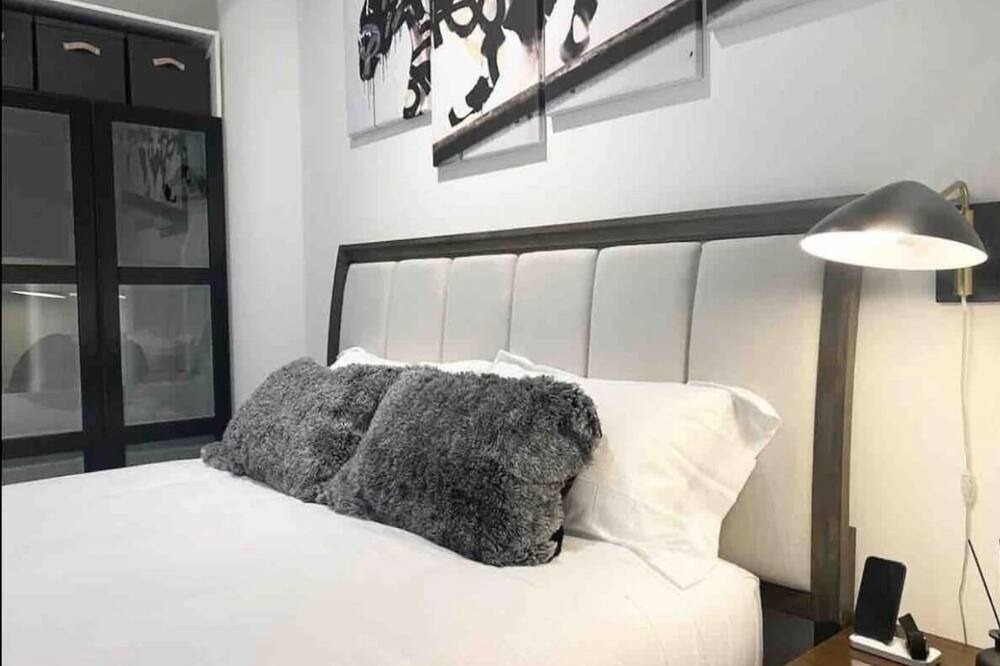 Photo of Bedroom in South Beach