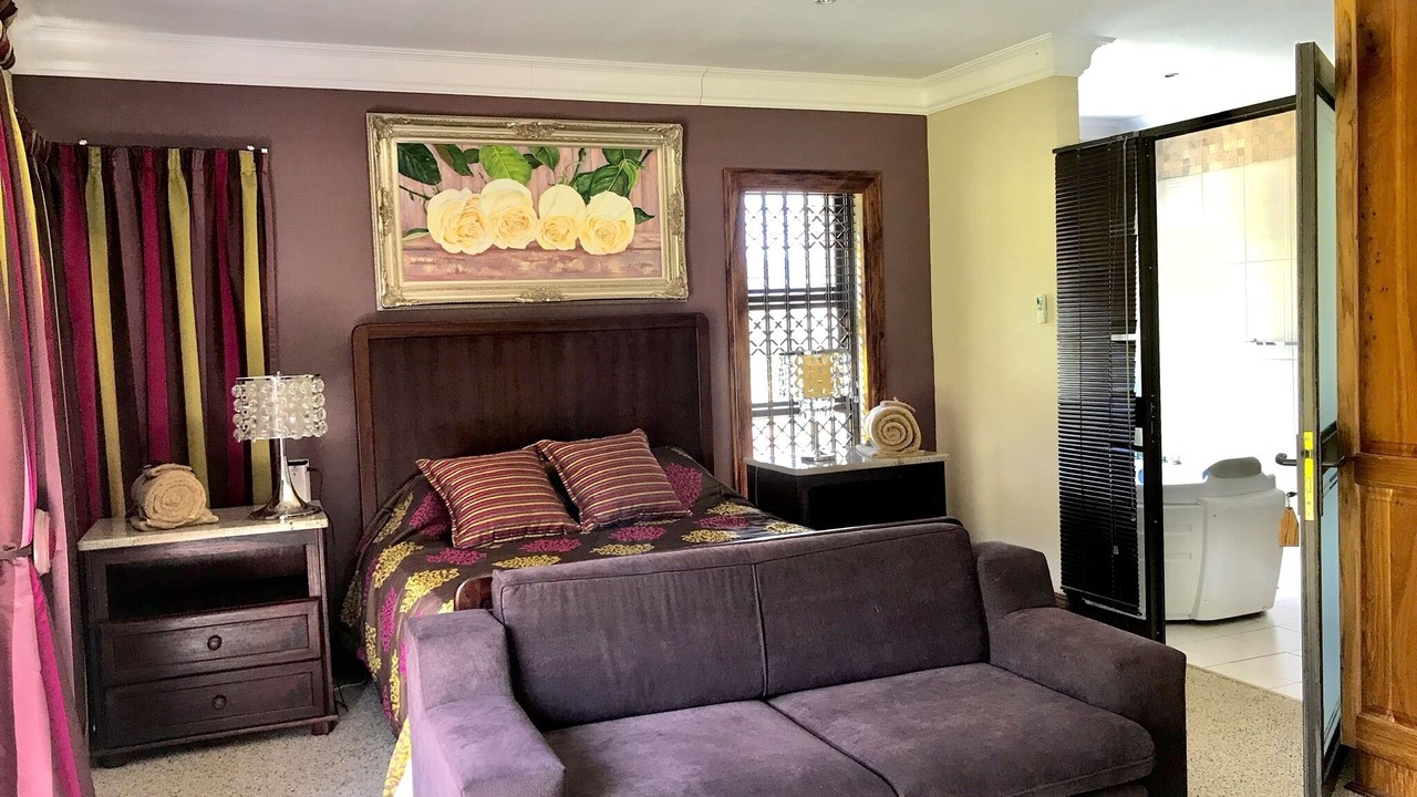 Photo of Livingroom in Clarens