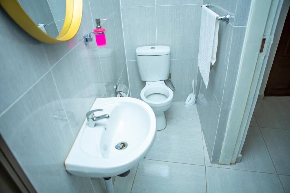 Photo of Bathroom in Rosettenville