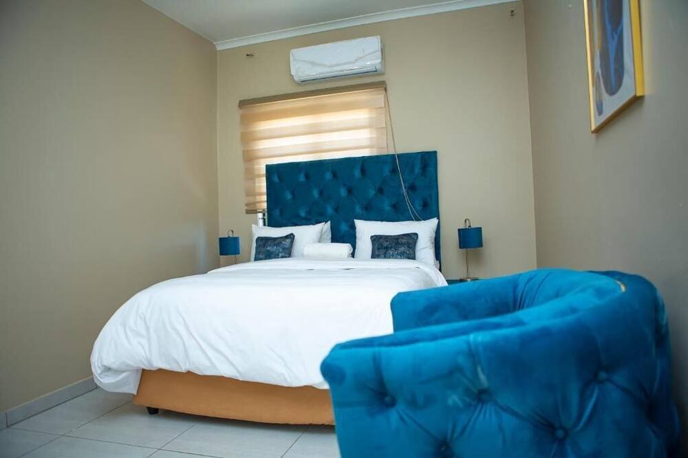 Photo of Bedroom in Rosettenville