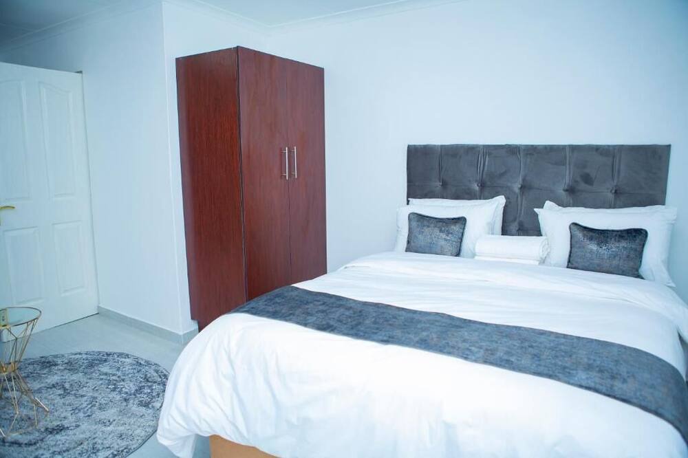 Photo of Bedroom in Rosettenville