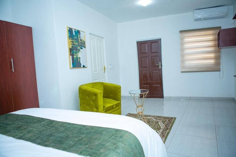 Photo of Bedroom in Rosettenville
