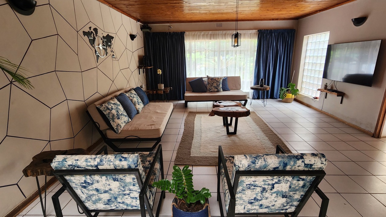 Photo of Livingroom in Nelspruit