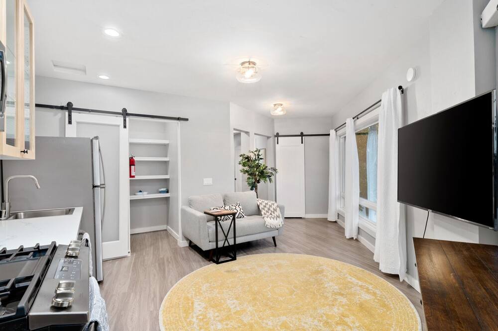 Photo of Kitchen in North Oak Park