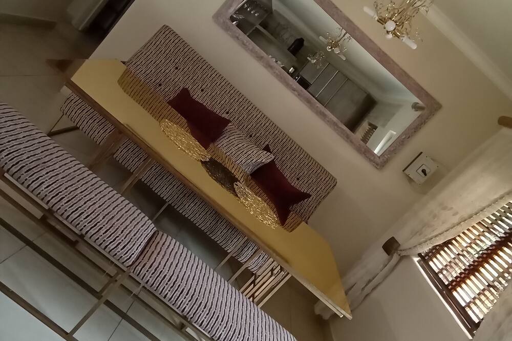 Photo of Livingroom in Modjadjiskloof
