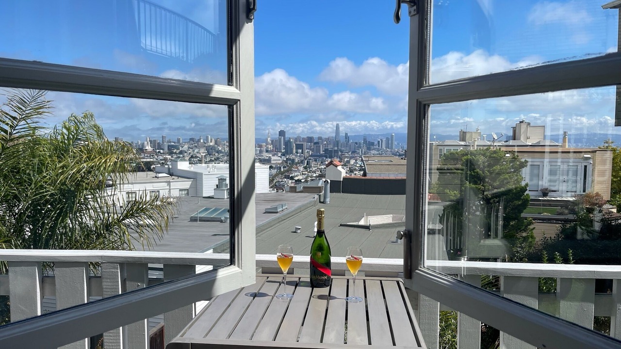 Photo of Outdoor in Eureka Valley