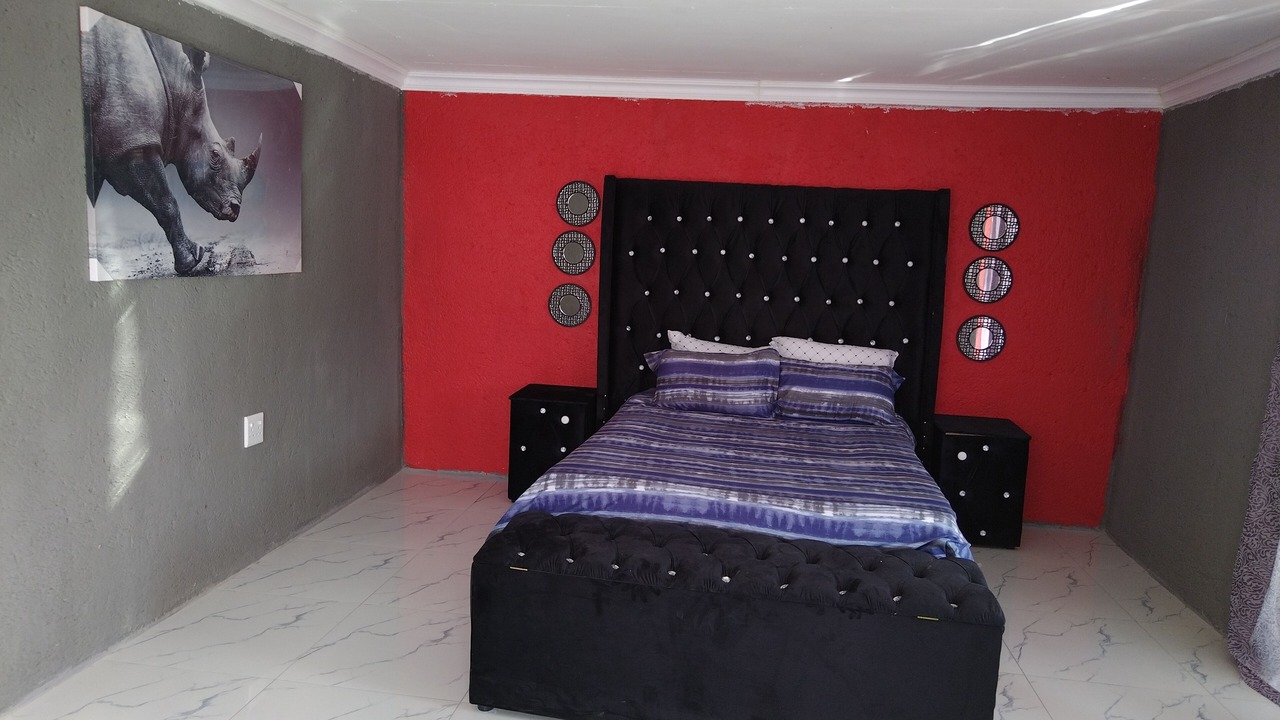 Photo of Bedroom in Acornhoek