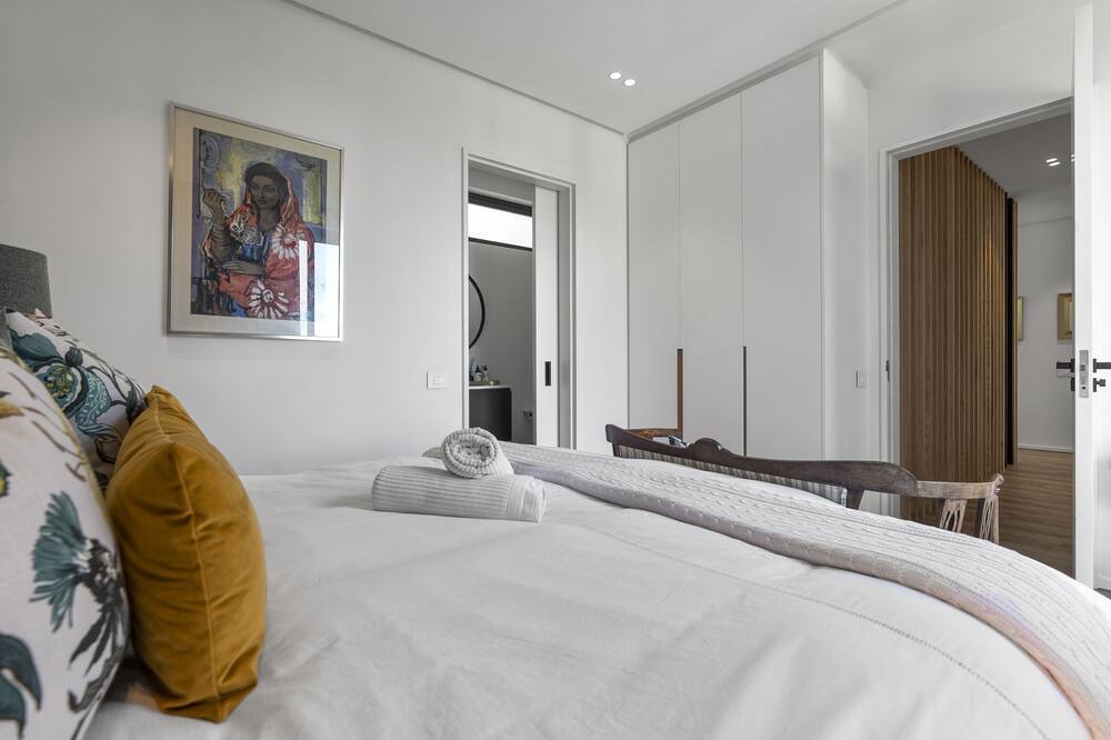 Photo of Bedroom in Bantry Bay