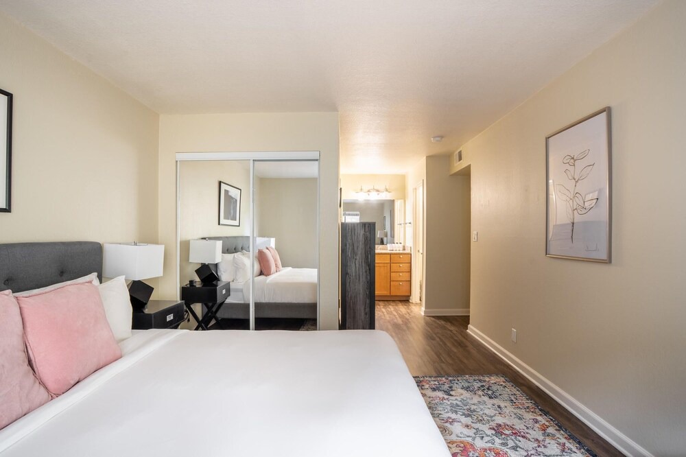 Photo of Bedroom in Walnut Creek