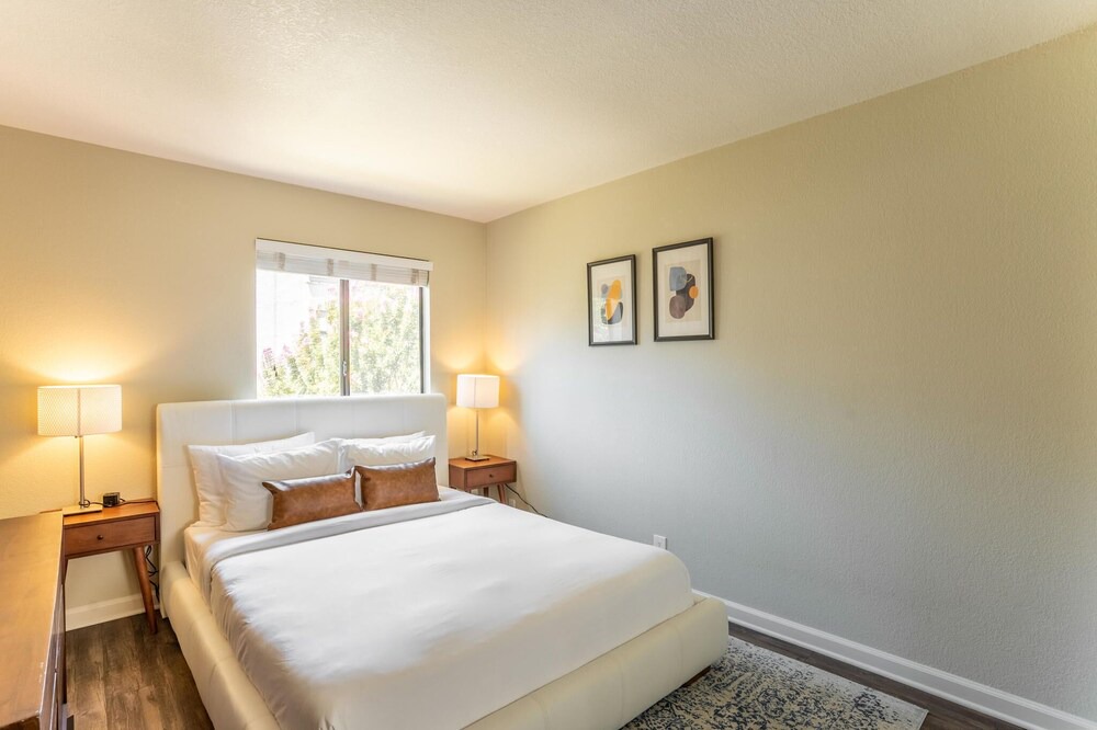 Photo of Bedroom in Walnut Creek