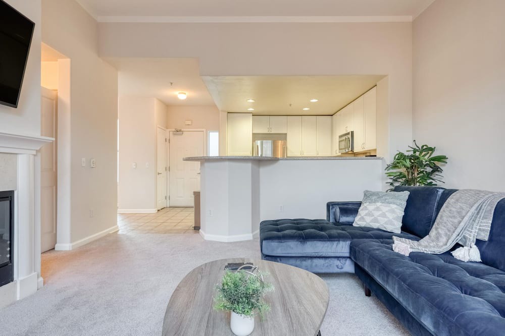Photo of Livingroom in Foster City