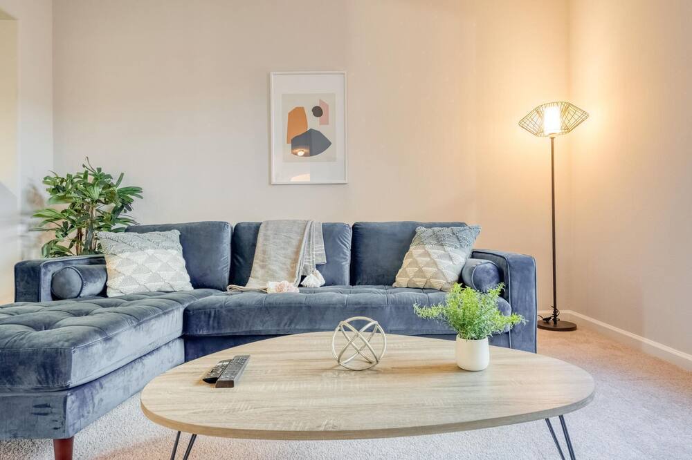 Photo of Livingroom in Foster City