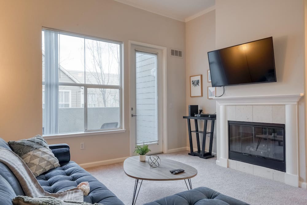 Photo of Livingroom in Foster City