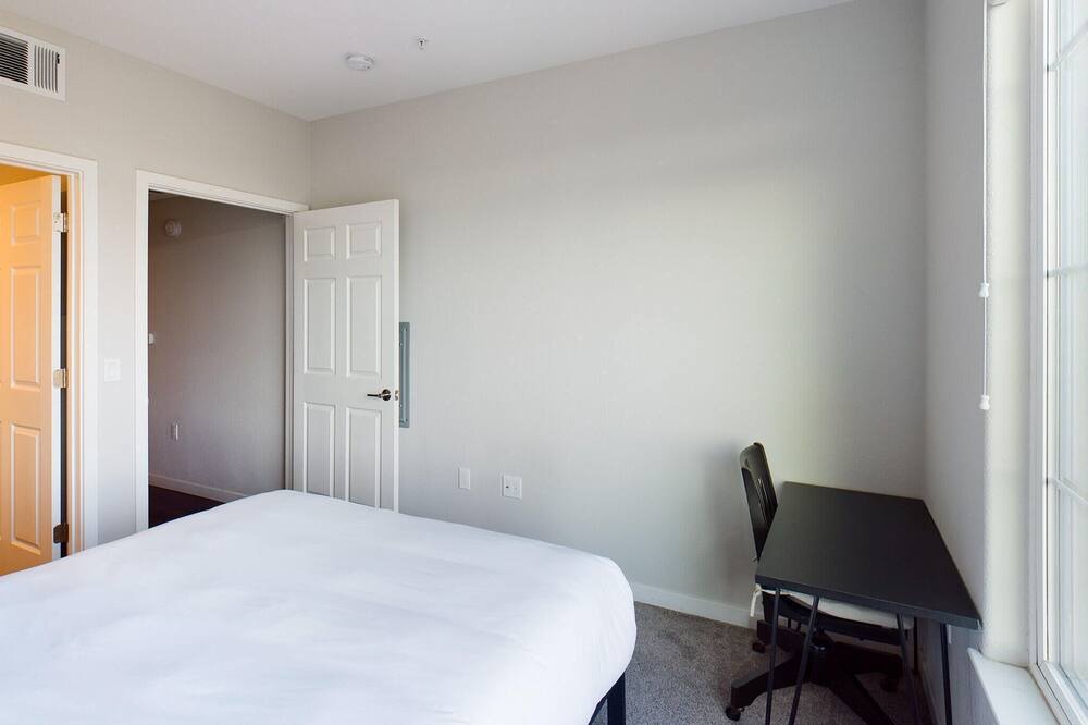 Photo of Bedroom in Downtown